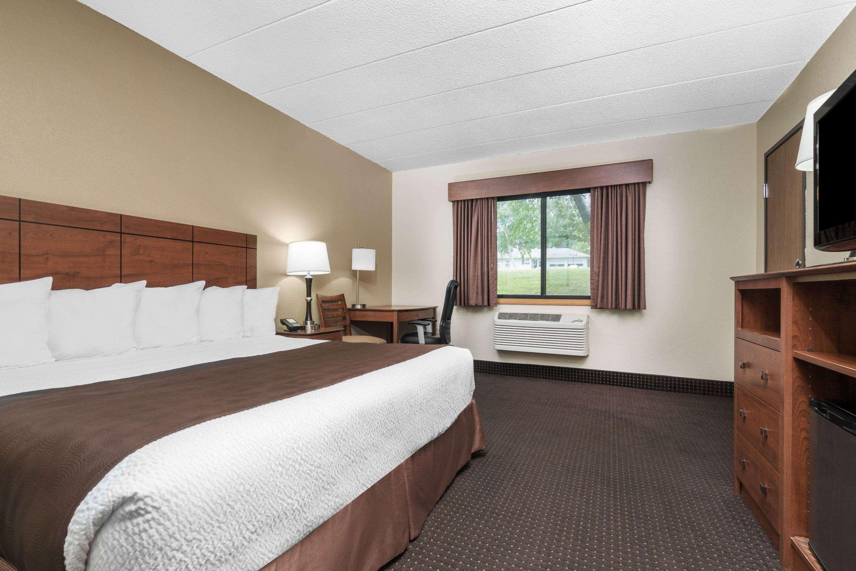 Americinn By Wyndham Lake City Exterior foto