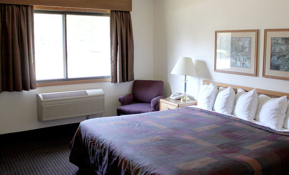 Americinn By Wyndham Lake City Exterior foto